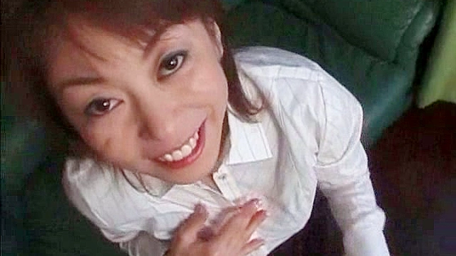 An innocent looking girl spreads her legs as she fucks on camera