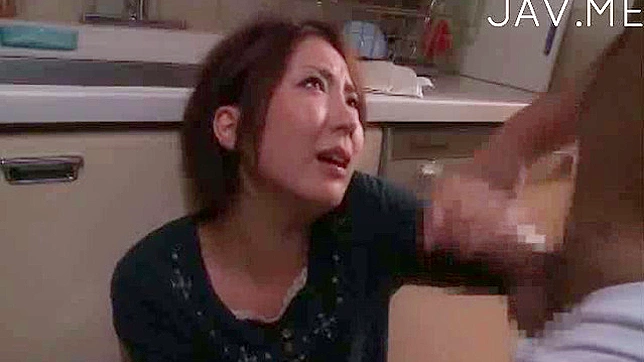 Rough deepthroating given by submissive Japanese babe