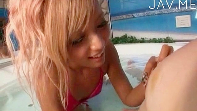 Japonesita Amateur Dándole Un Buen Culo Pela Caliente