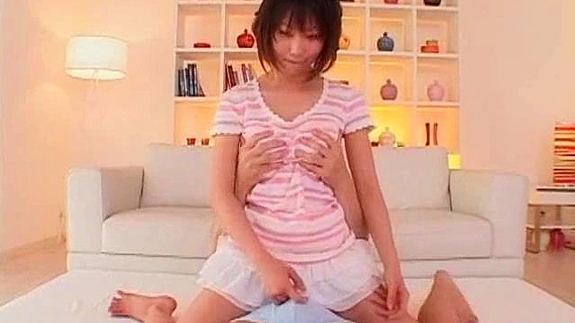 Chica Tímida Disfruta de un Sexo Apasionado con Un Tipo