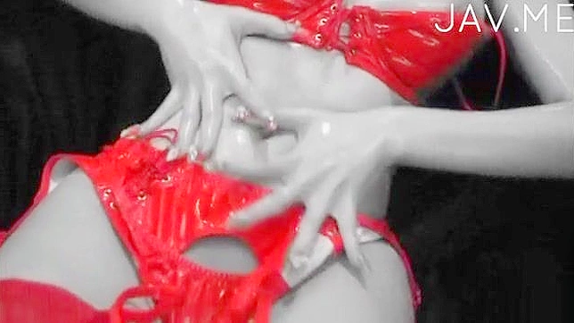 Amante Masturba Con Aceite La Coñito de su Novia