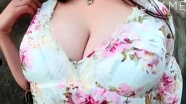 Bomba sensual adora enormes pollones deliciosos