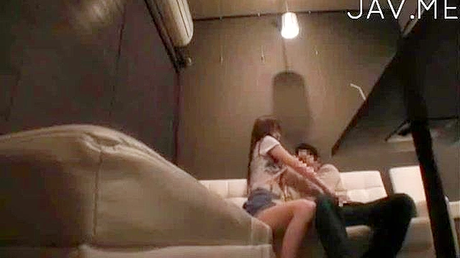 Cenita se vuelve sucia con japonesa tetona y caliente