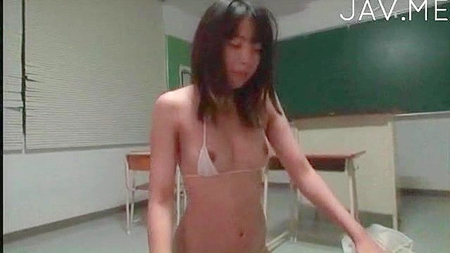 Aventuras escolares de cachonda buscando mejores notas