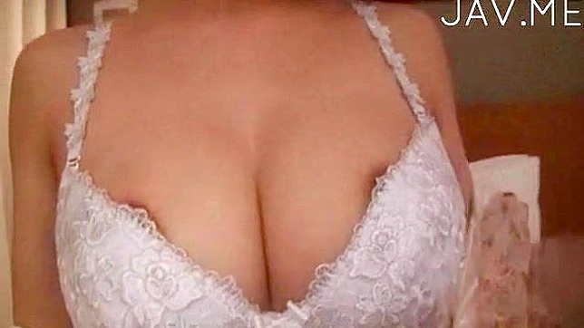 Sexo Brutal Con Necesitada de Un Cazzo Fuerte en Su Coño