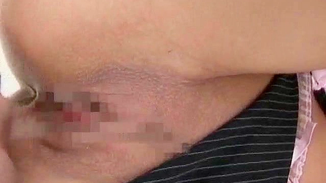Chica asiática con tetas grandes y coño hambriento que necesita ser follado duro