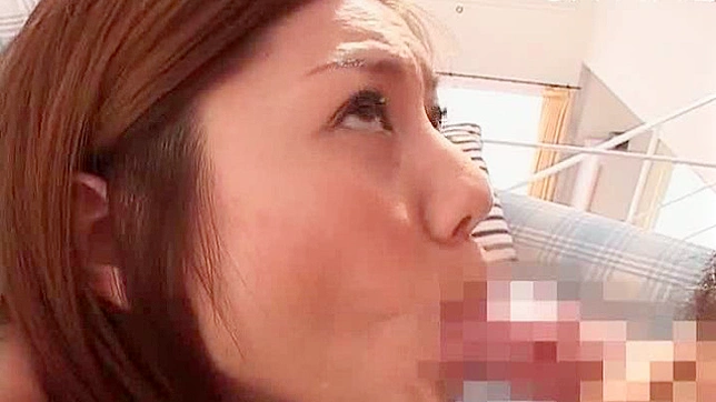 Deliciosa Chupada de Japonesita con Su Gran Pene