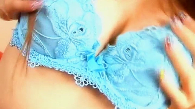 Asia maravillosa Kaomi se masturba su conchita