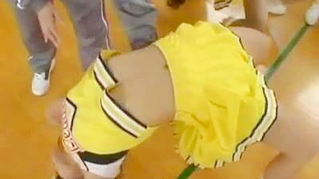 Video de Entrenadora del Equipo Universitario de Porristas