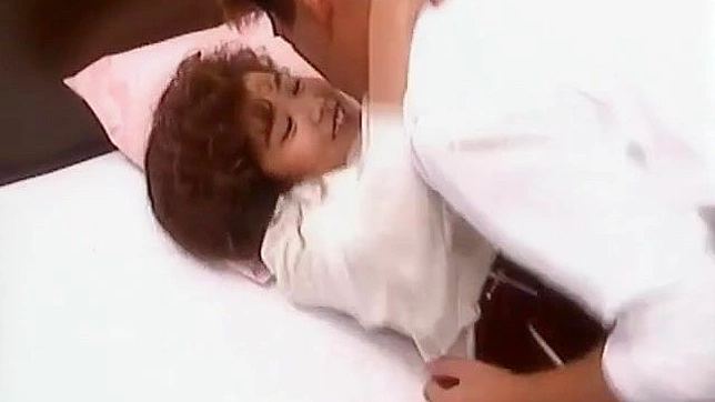 Chica Amateur Recibe Un Fuerte Empotrado En Su Coñito