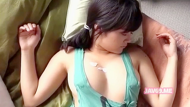 Horny Korean Girl Fucking Video 38