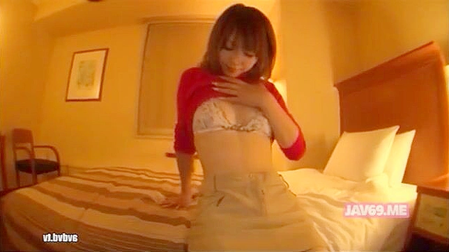Chica Japonesa Adorble en Acción Sexual Picante