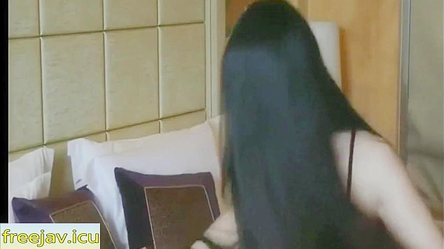 Linda Japonesita follando con en casa