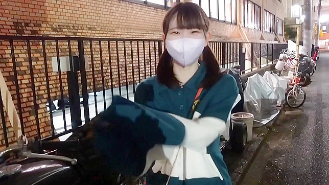 Japanese lady seems mature, but surprisingly, she is quite flirtatious for sex