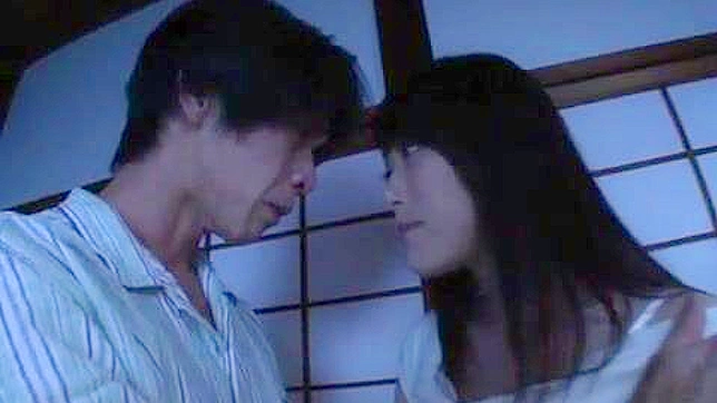 Sister Secret seduction - Akari Hoshino hot cock sucking for hubby while Yuri Shirai sleeps