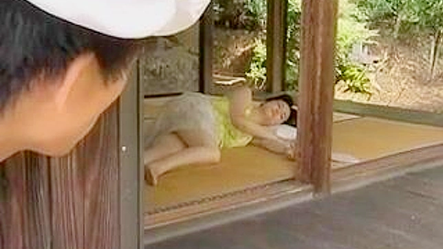 Sexy MILF Gets Surprised by Young Neighbor in Slumber
