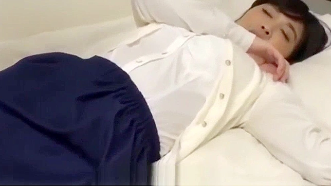 Japanese Teacher's Creamy Amateur Cumshot After Drinking Pills