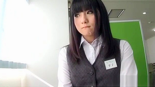 Japanese Secretary Gives Good Head in Amateur Porn Video