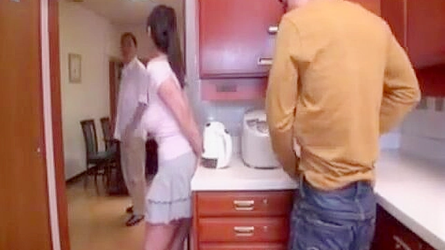 Intense Lapping and Licking of Steaming Wet Mama's Vagina - XXX Mommy Pussy Eating Action!