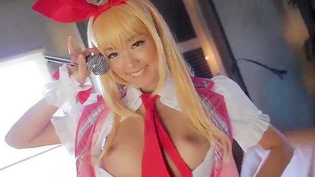 Outrageous Japanese Teen Cosplay Action Captured on Camera!