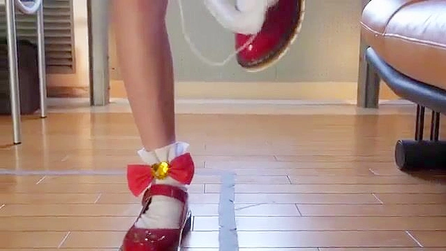Outrageous Japanese Teen Cosplay Action Captured on Camera!