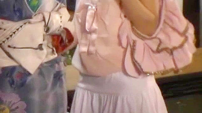 Japanese AV Idol Rinko Nakayama in Insane Gangbang with Haruki Mizuki