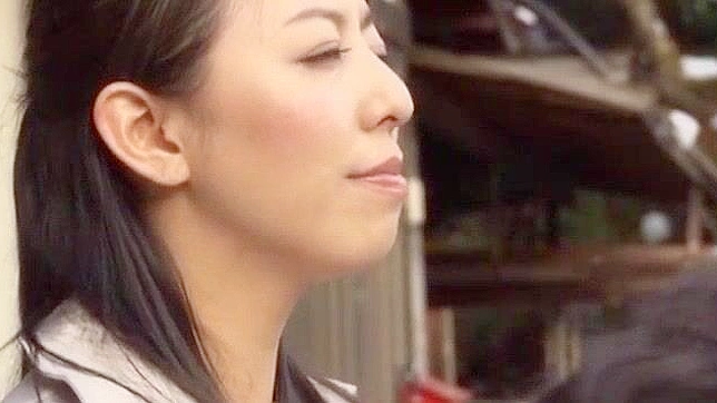 Japanese Pornstar Ryoko Murakami in Insane Outdoor Sex with Hubby in JAV Movie