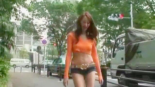 Japanese Model Emiri Sakurai in Fabulous Outdoor Voyeur JAV