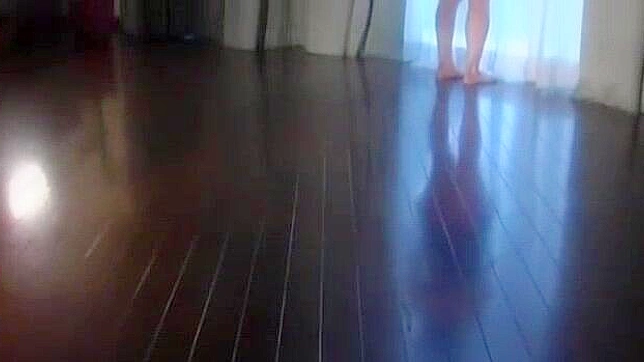 Japanese Beauty Kalen Ichinose in Fabulous Medical Handjobs JAV Video